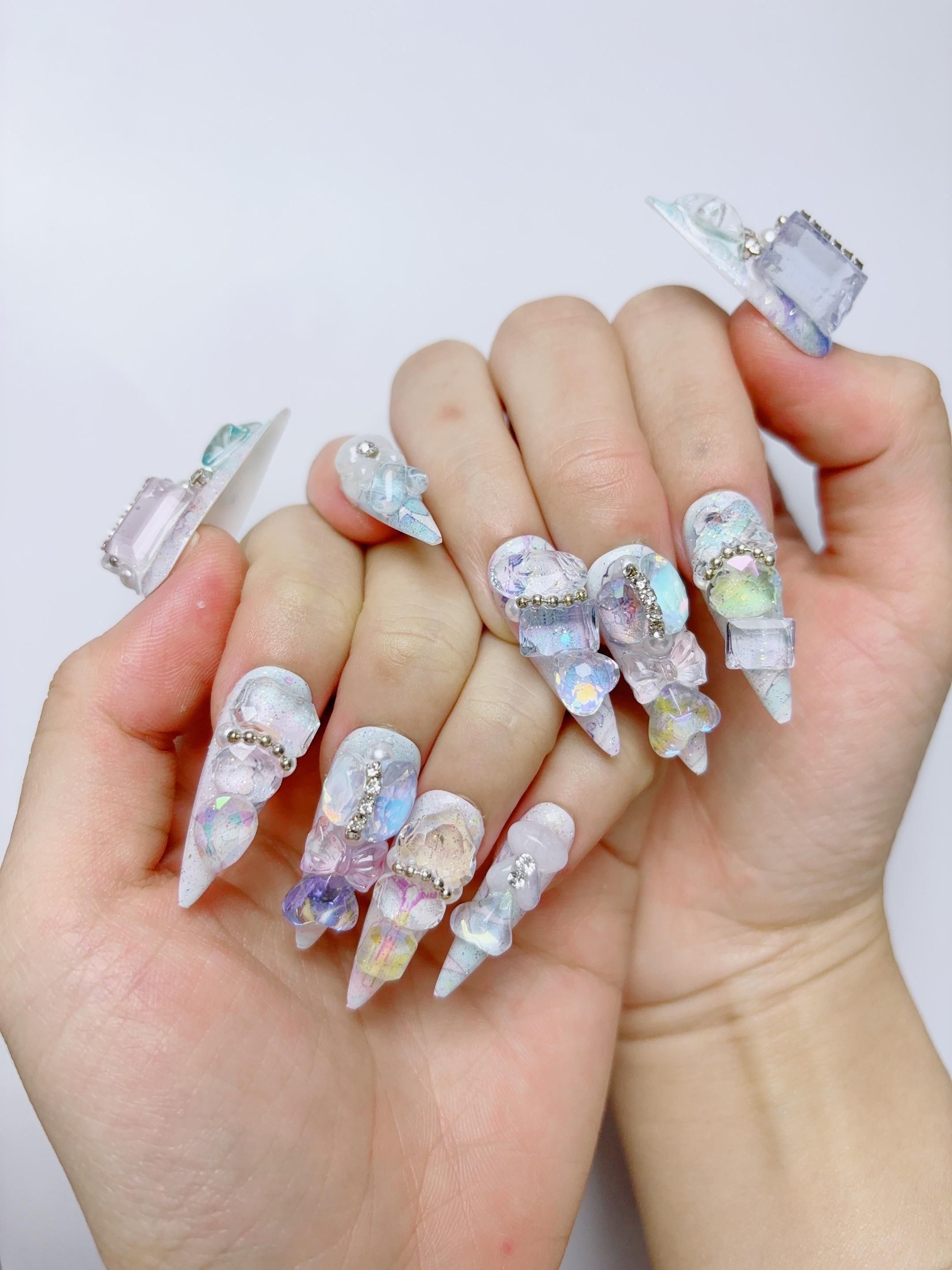 <img class='new_mark_img1' src='https://img.shop-pro.jp/img/new/icons1.gif' style='border:none;display:inline;margin:0px;padding:0px;width:auto;' />Donas Boutique