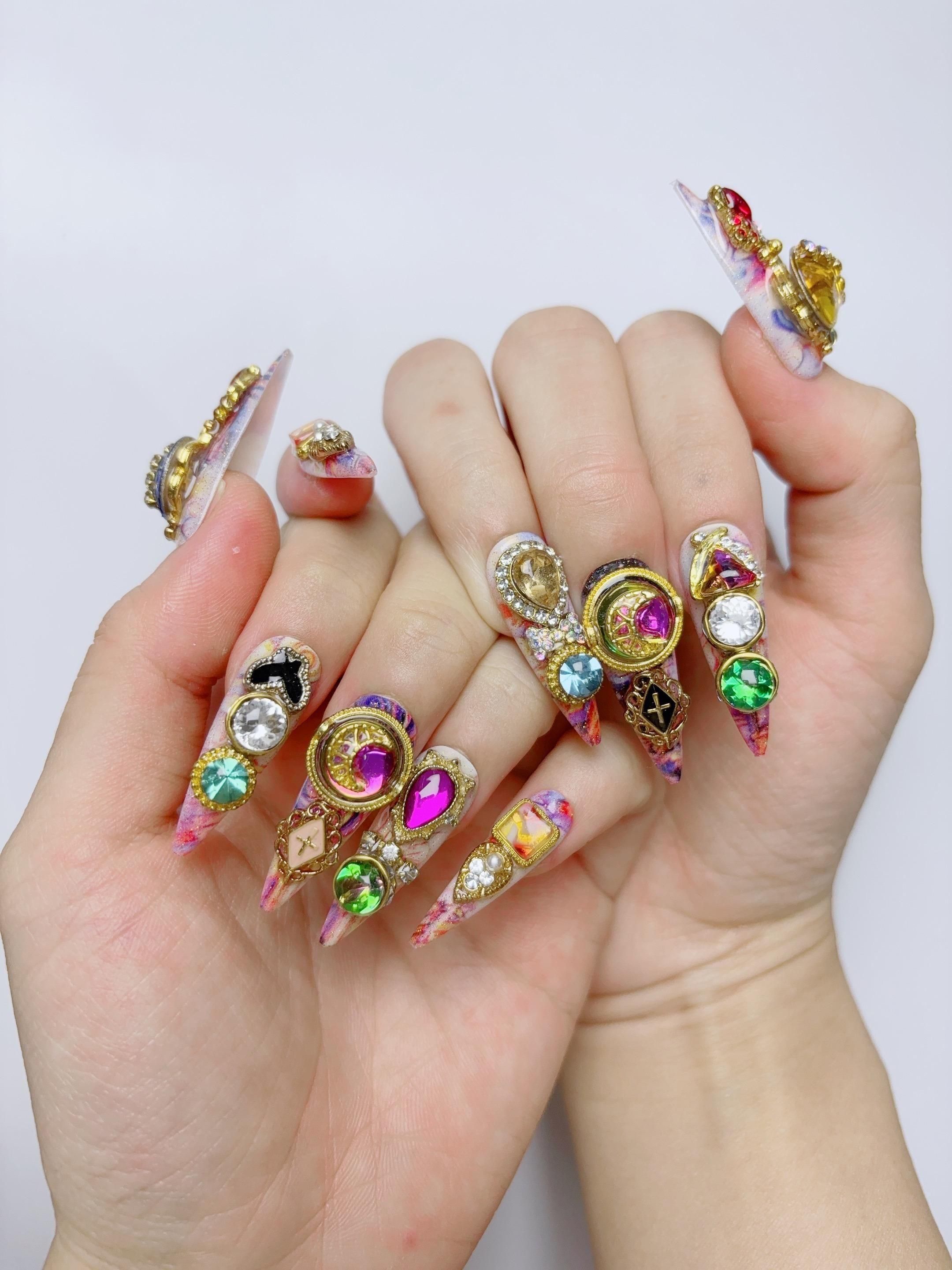 <img class='new_mark_img1' src='https://img.shop-pro.jp/img/new/icons1.gif' style='border:none;display:inline;margin:0px;padding:0px;width:auto;' />Donas Boutique