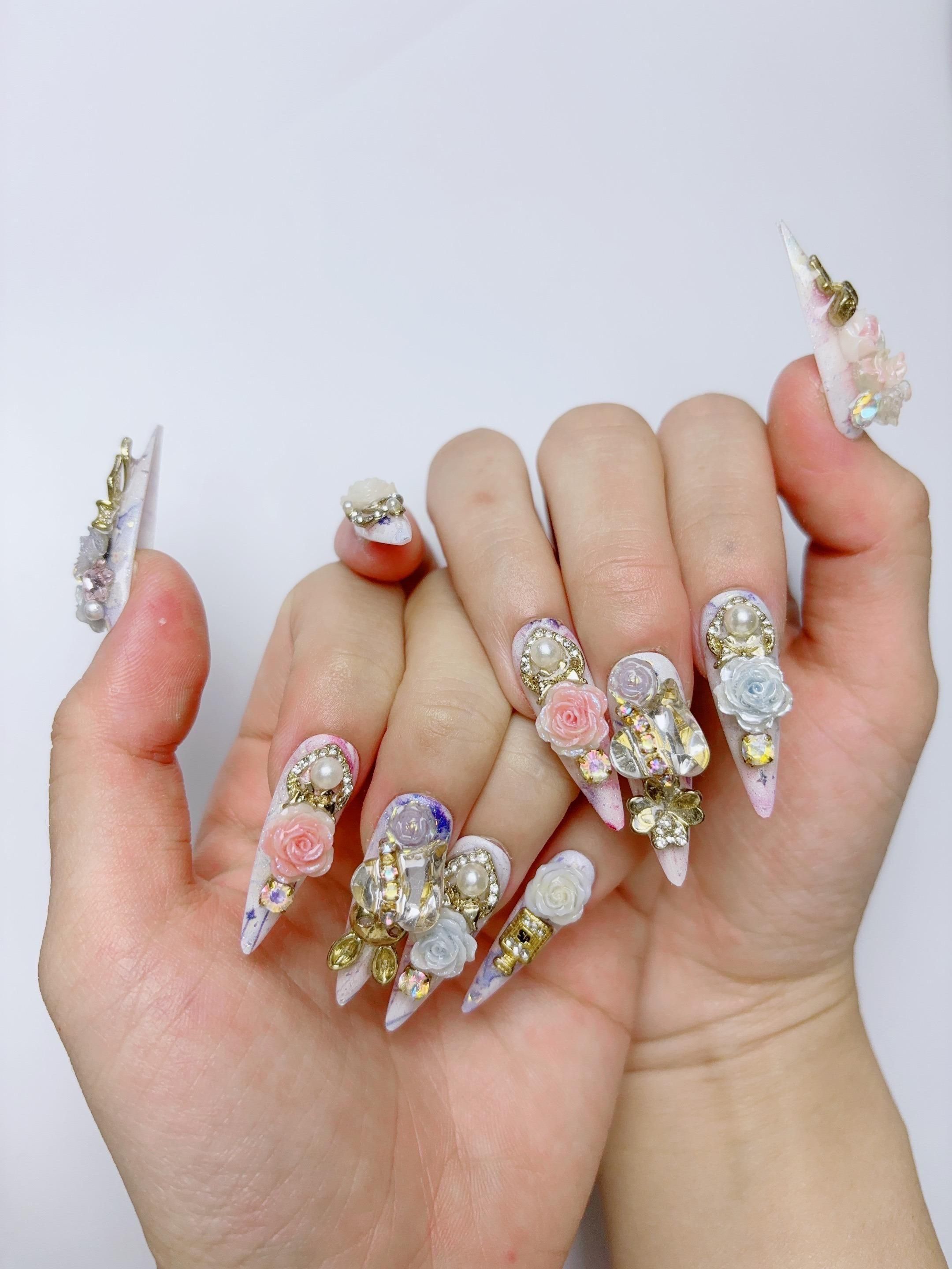 <img class='new_mark_img1' src='https://img.shop-pro.jp/img/new/icons1.gif' style='border:none;display:inline;margin:0px;padding:0px;width:auto;' />Donas Boutique