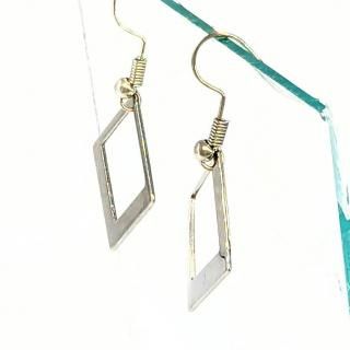 <img class='new_mark_img1' src='https://img.shop-pro.jp/img/new/icons61.gif' style='border:none;display:inline;margin:0px;padding:0px;width:auto;' />Сե졼ԥ󥰡3002