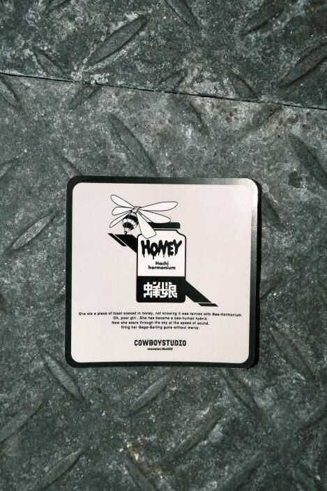 <span>Sticker / </span><span>˪̼ BEE CRAZY.</span>