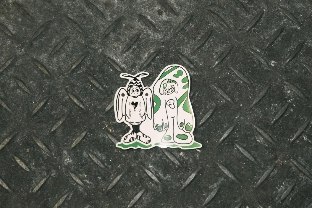 <span>Sticker / </span><span> RESONANCE..</span>